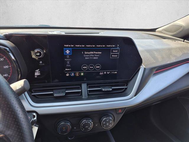 Used 2024 Chevrolet Trax RS w/ Sunroof Package FWD image 12
