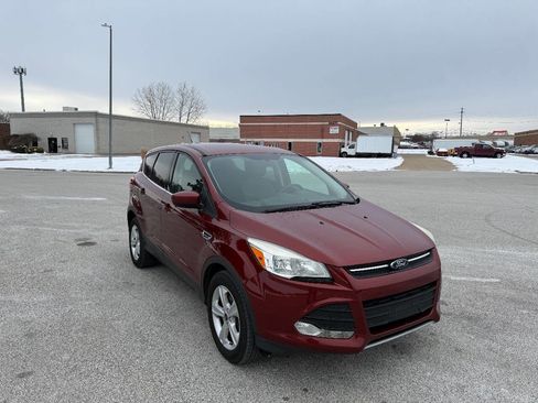 Used 2014 Ford Escape SE image 6
