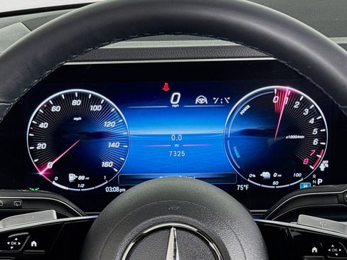 Certified 2025 Mercedes-Benz GLE 450e 4MATIC image 19