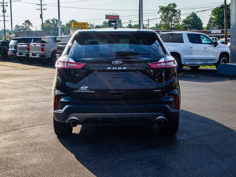 Used 2023 Ford Edge Titanium w/ Cargo Accessory Package AWD/4WD image 6