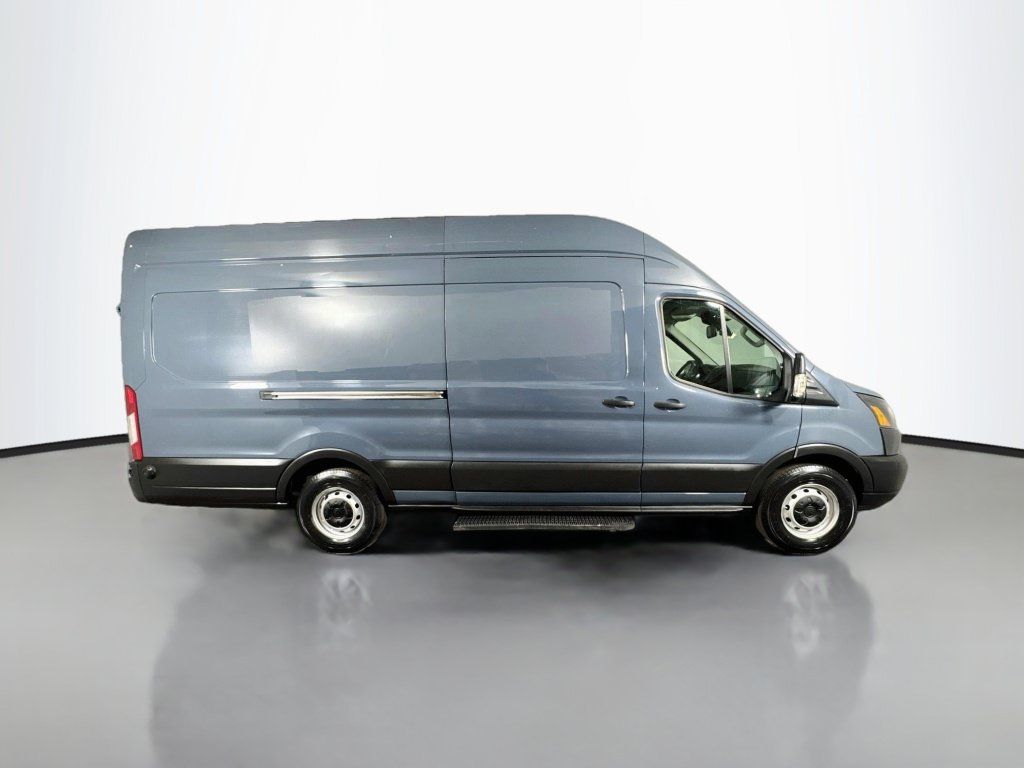 Used 2019 Ford Transit 250 148 High Roof Extended RWD image 6