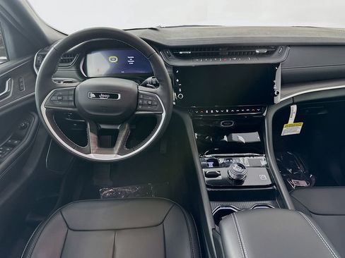 New 2026 Jeep Grand Cherokee Limited AWD/4WD image 29