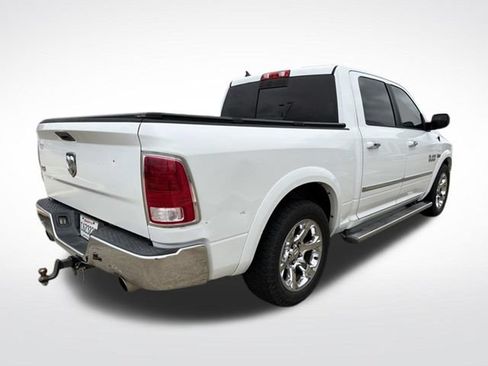 Used 2014 RAM 1500 Laramie w/ Convenience Group RWD image 9