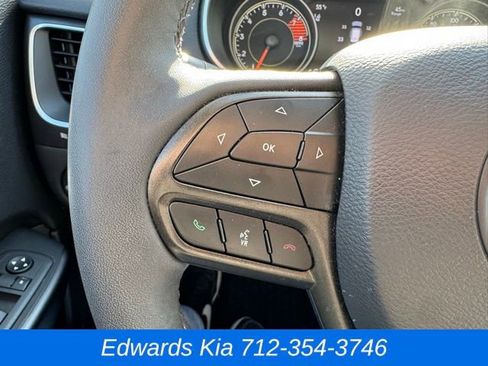 Used 2022 Jeep Cherokee Trailhawk w/ Technology Group B image 23