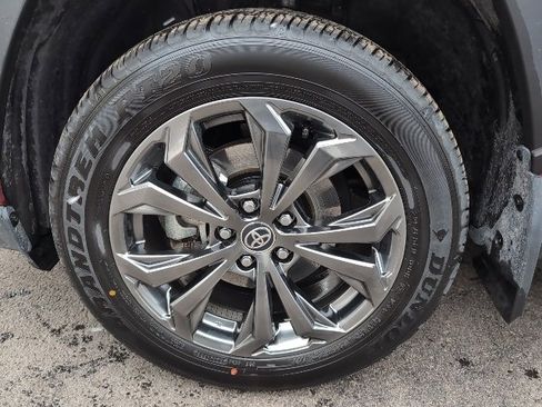 Used 2024 Toyota RAV4 Limited w/ Advanced Technology Package image 10