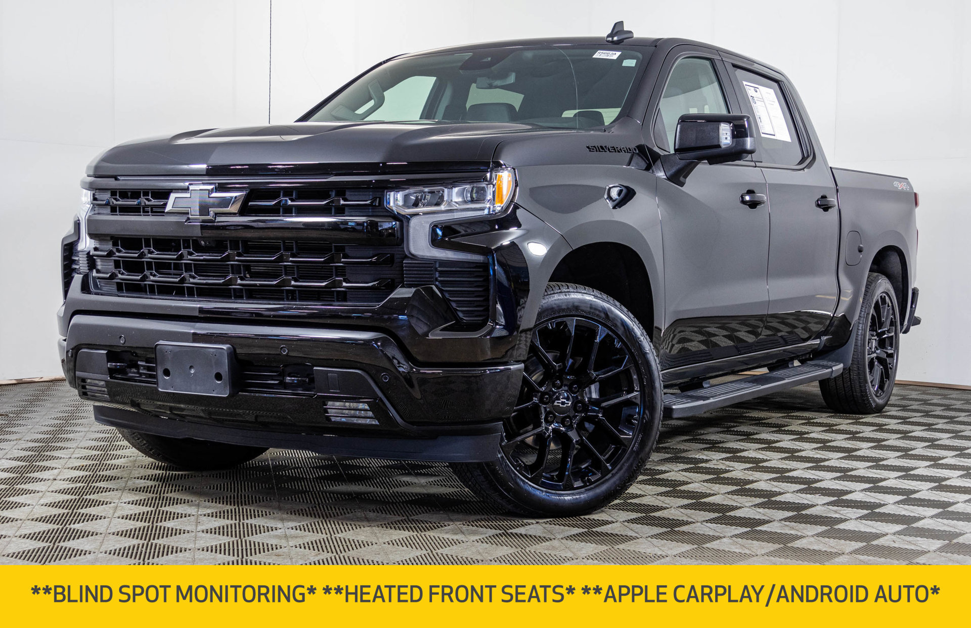 Used 2024 Chevrolet Silverado 1500 RST w/ Convenience Package II AWD/4WD image 2