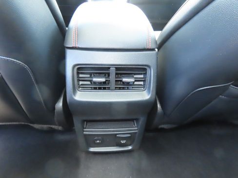 Certified 2023 Ford Edge ST-Line AWD/4WD image 20