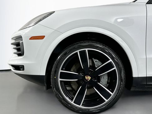 Used 2022 Porsche Cayenne S AWD/4WD image 12