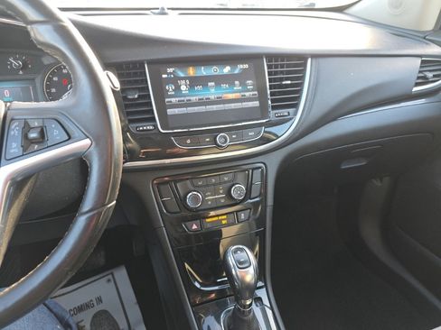 Used 2019 Buick Encore Preferred image 24