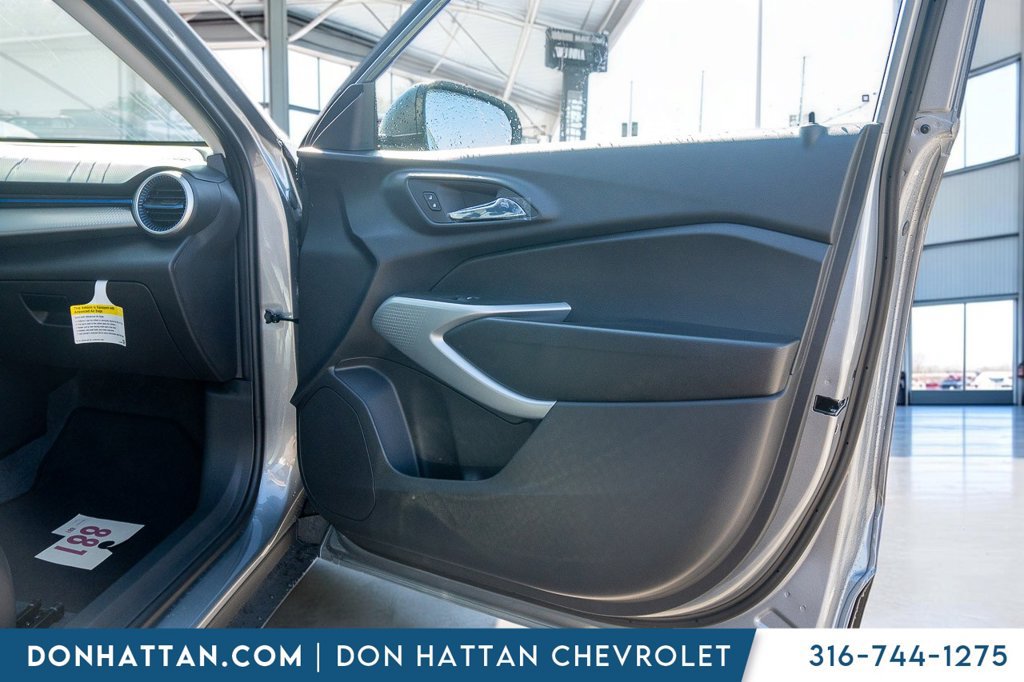 New 2026 Chevrolet Trax LS FWD image 13