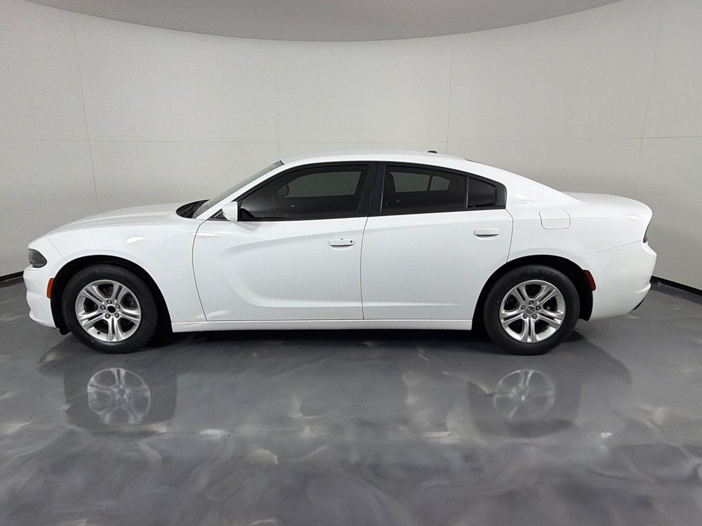 Used 2019 Dodge Charger SXT RWD image 8
