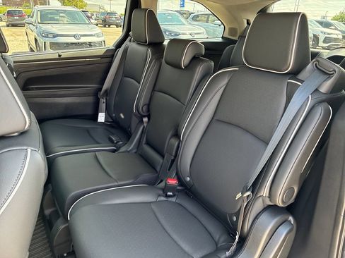 New 2026 Honda Odyssey Elite image 21