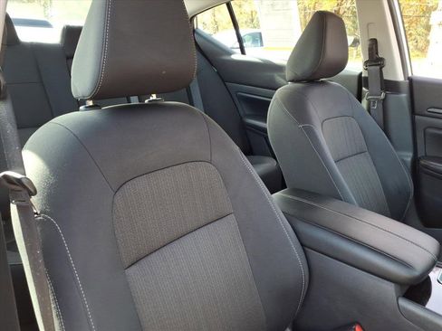 Used 2024 Nissan Altima 2.5 SV image 24