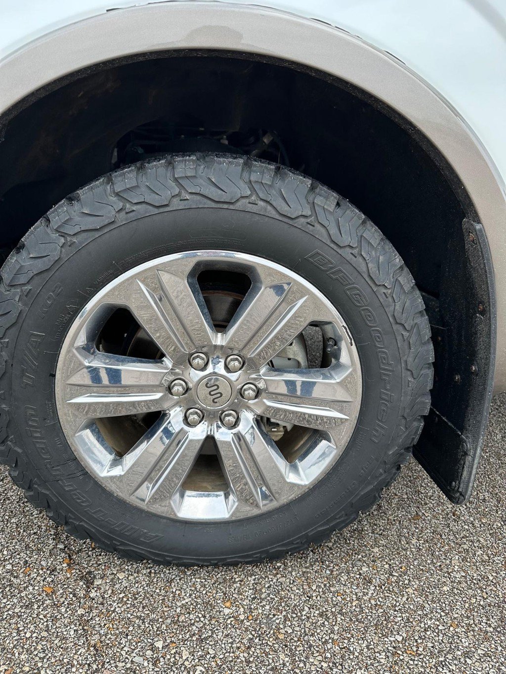Used 2020 Ford F150 King Ranch w/ Equipment Group 601A Luxury AWD/4WD image 10