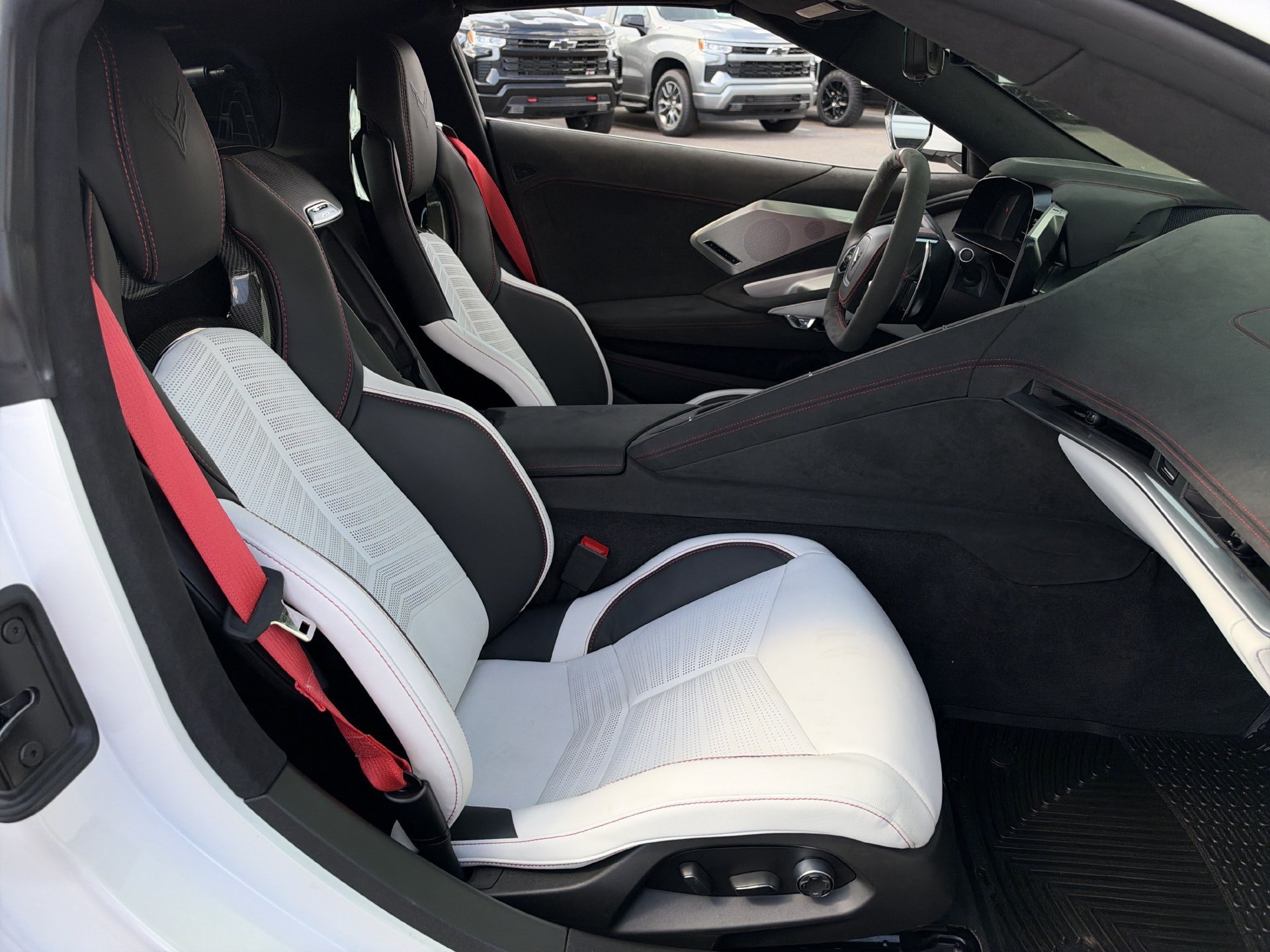 Used 2023 Chevrolet Corvette Stingray Premium Cpe RWD image 14