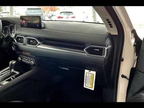 New 2025 MAZDA CX-5 Carbon Edition image 16