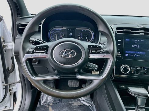 Used 2022 Hyundai Santa Cruz SE FWD image 11