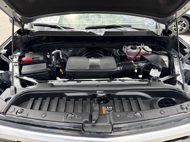 Used 2024 Chevrolet Silverado 1500 High Country w/ Technology Package AWD/4WD image 42