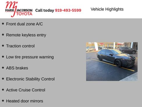Used 2025 Toyota Camry SE image 6