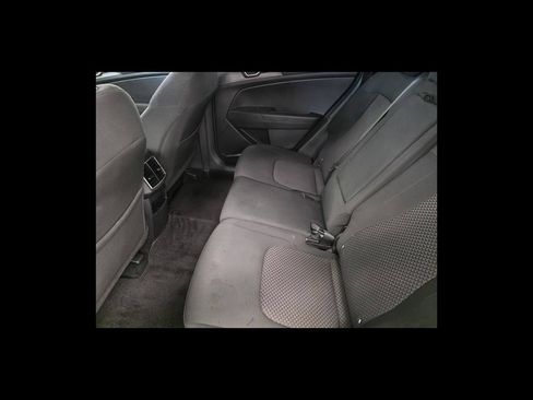 Used 2024 Kia Sportage LX AWD/4WD image 17
