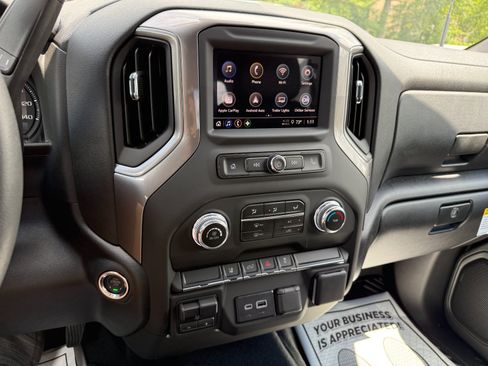 New 2026 GMC Sierra 3500 Pro AWD/4WD image 28