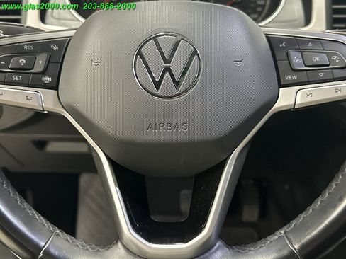 Used 2020 Volkswagen Atlas Cross Sport SE AWD/4WD image 27