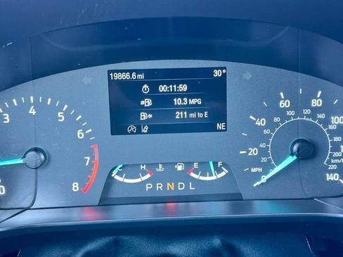 Used 2022 Ford Escape SE w/ SE Sport Appearance Package image 22