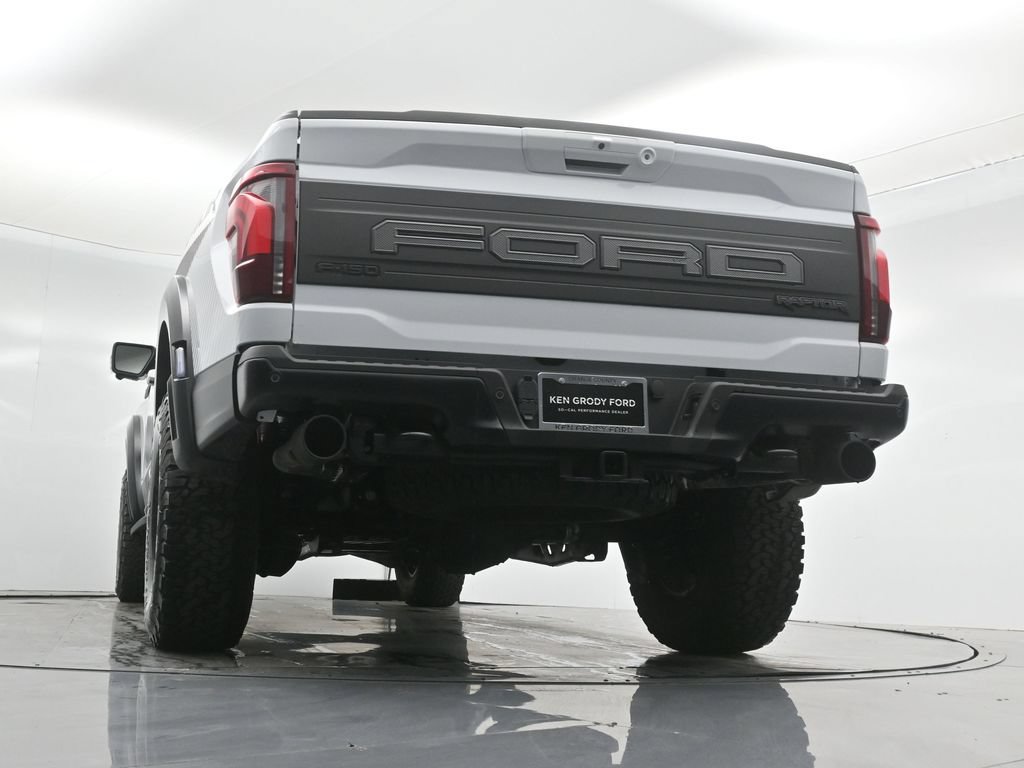 Used 2025 Ford F150 Raptor AWD/4WD image 52