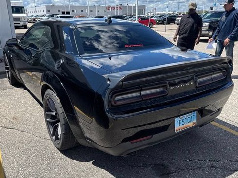 Used 2019 Dodge Challenger SRT Hellcat Redeye RWD image 3