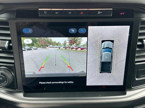 Used 2024 Ford F150 Platinum image 36