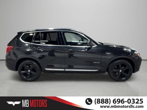 Used 2017 BMW X3 xDrive28i AWD/4WD image 5