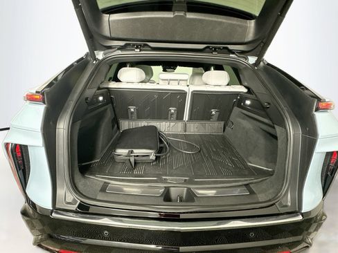 Used 2024 Cadillac Lyriq Luxury w/ LPO, Floor Liner Package AWD/4WD image 28