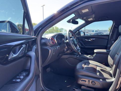 Certified 2023 Chevrolet Blazer RS w/ Enhanced Convenience Package image 12