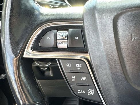 Used 2019 Lincoln Nautilus Reserve w/ Driver Assistance Package image 20