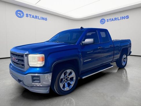 Used 2015 GMC Sierra 1500 2WD Double Cab w/ Sierra Convenience Package image 1