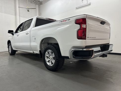 Used 2020 Chevrolet Silverado 1500 LT image 17