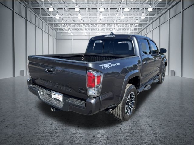 Used 2021 Toyota Tacoma TRD Sport RWD image 5