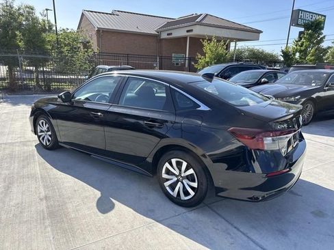 Used 2025 Honda Civic LX image 5