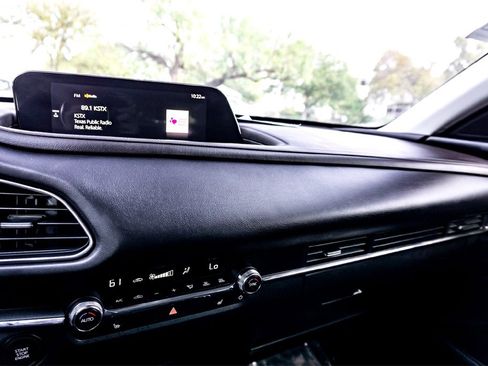 Used 2024 MAZDA CX-30 AWD 2.5 S w/ Premium Package image 22