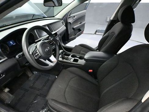 Used 2020 Kia Optima LX image 21
