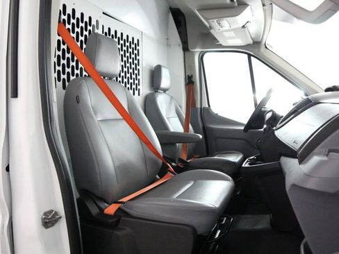 Used 2019 Ford Transit 150 148 Medium Roof RWD image 35