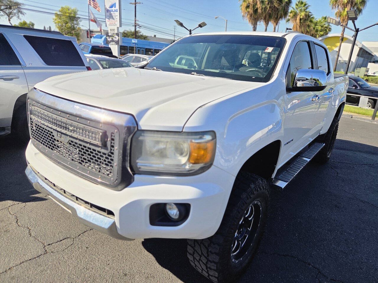 Used 2016 GMC Canyon SLT AWD/4WD image 4