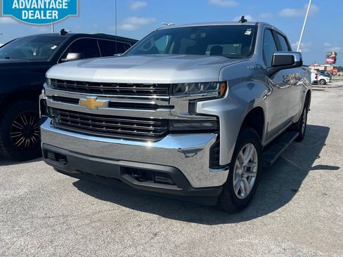 Certified 2021 Chevrolet Silverado 1500 LT AWD/4WD image 3