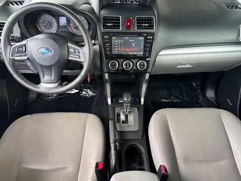 Used 2016 Subaru Forester 2.5i Limited image 12