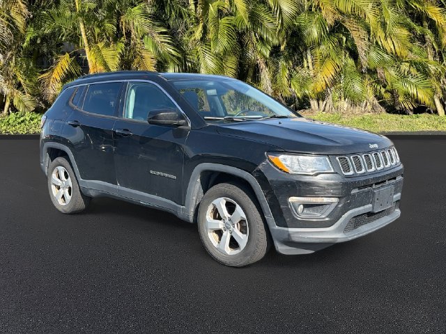 Used 2019 Jeep Compass Latitude AWD/4WD image 2