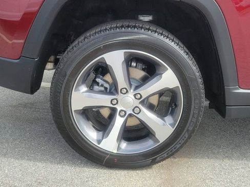 New 2026 Jeep Grand Cherokee Limited RWD image 5