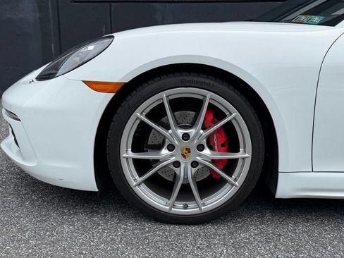 Certified 2017 Porsche 718 Boxster S RWD image 14