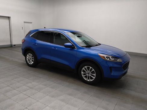 Used 2020 Ford Escape SE image 11