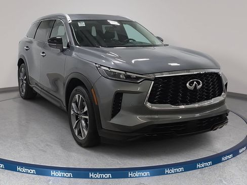 Certified 2023 INFINITI QX60 Luxe w/ Performance Audio Package AWD/4WD image 3