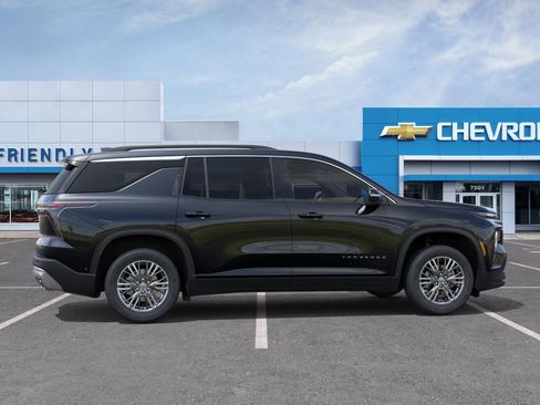 New 2026 Chevrolet Traverse LT image 15